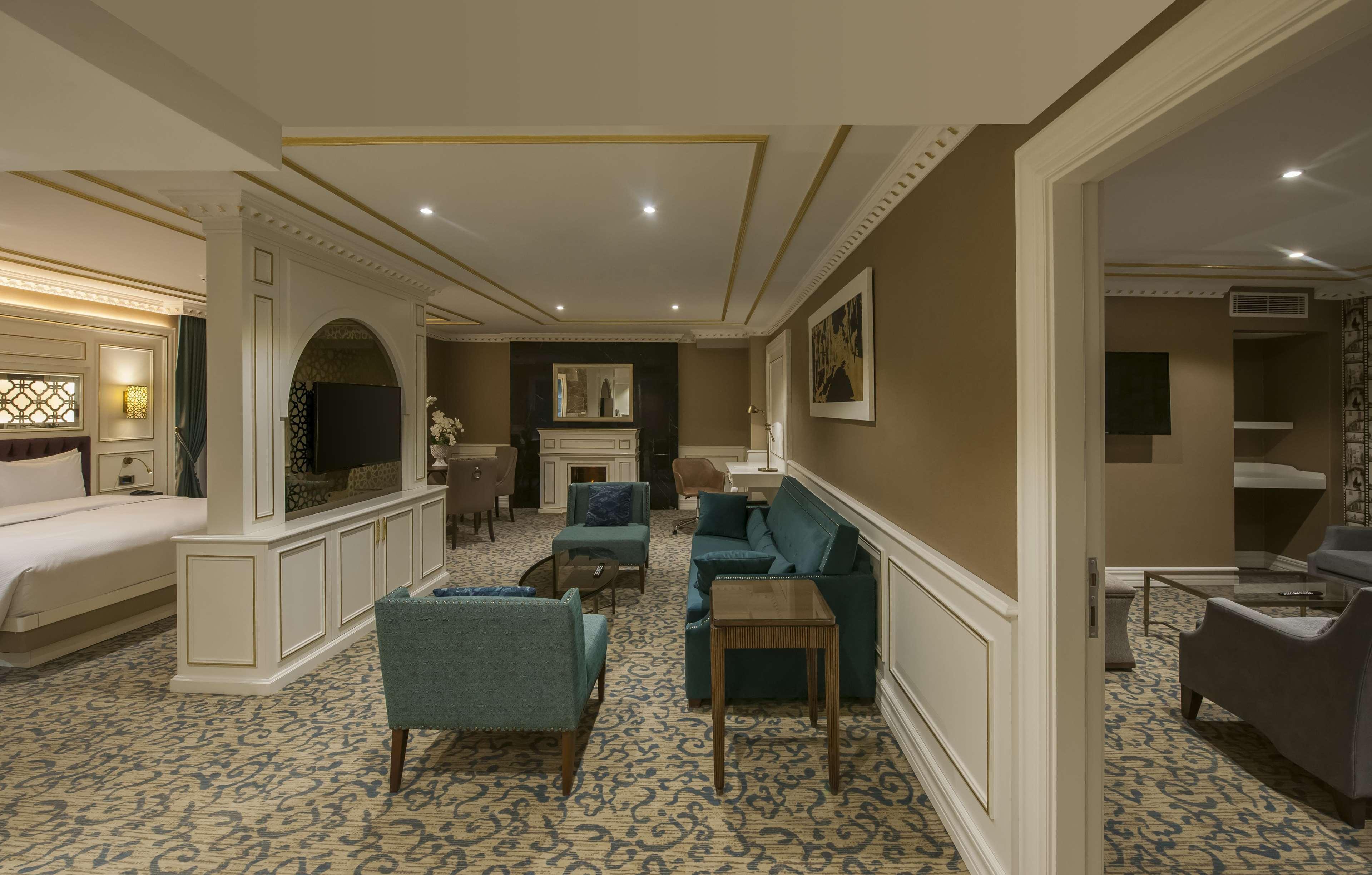 Hotel Doubletree By Hilton Elazig Exterior foto