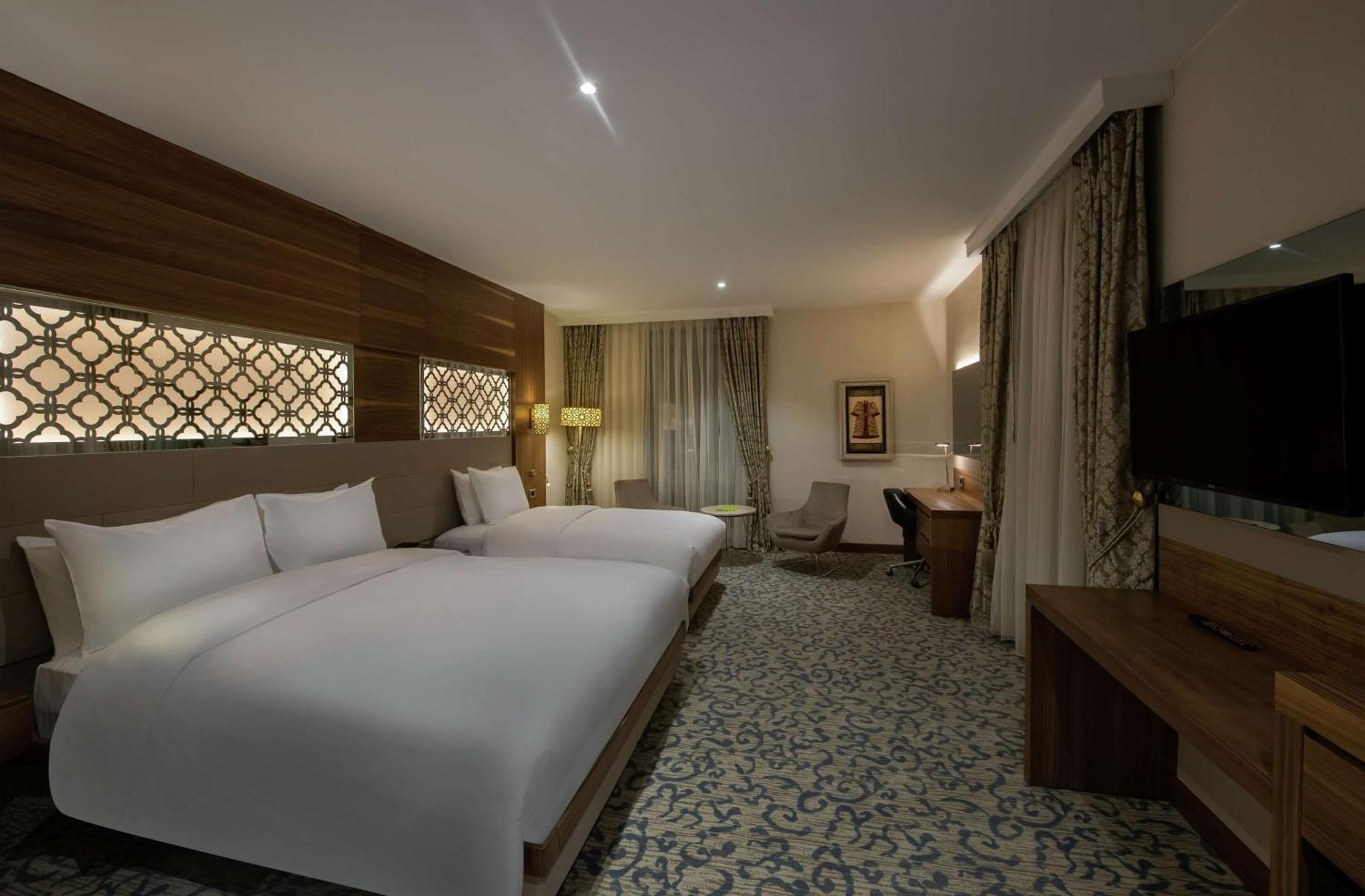 Hotel Doubletree By Hilton Elazig Exterior foto